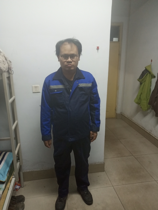 黄俊的第一张照片--菏泽相亲服务中心