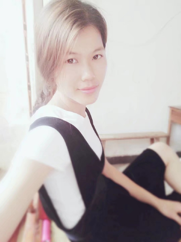 婷婷的第一张照片--菏泽相亲服务中心