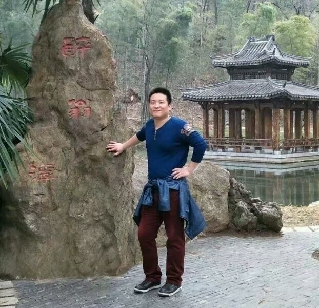 烦事用点心的第一张照片--菏泽相亲服务中心