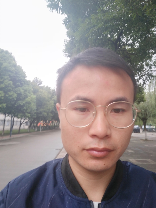 零丁星辰的第一张照片--菏泽相亲服务中心