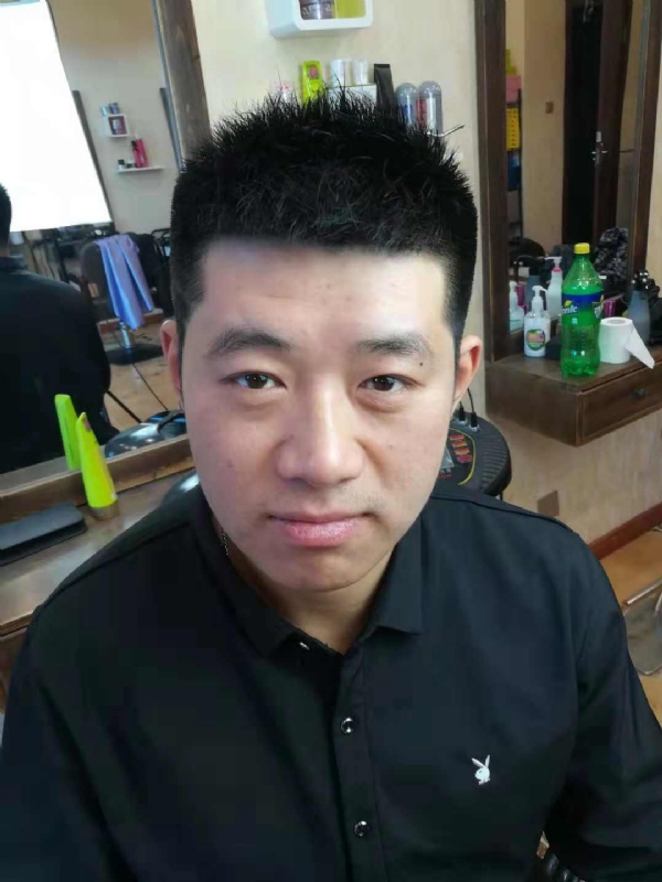 丹东风雨的第一张照片--菏泽相亲服务中心