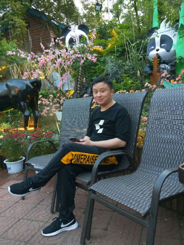想家的第一张照片--菏泽相亲服务中心