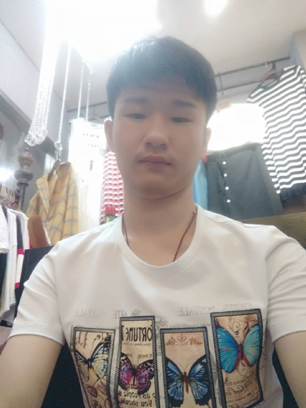 许你一世的第一张照片--菏泽相亲服务中心