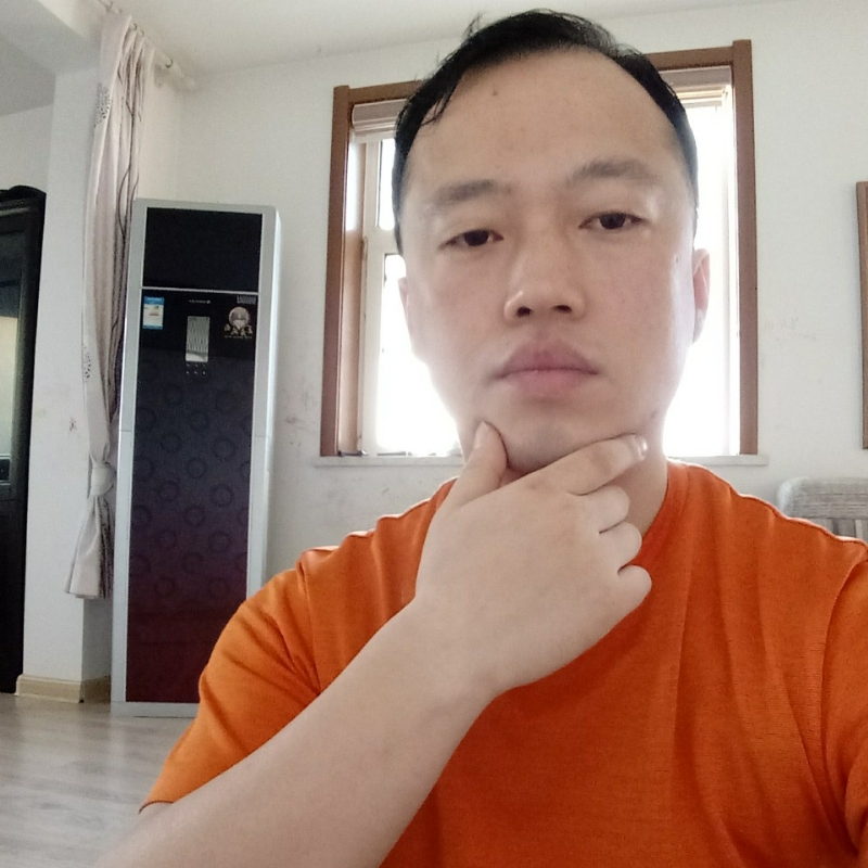 爱热闹的人的第一张照片--菏泽相亲服务中心