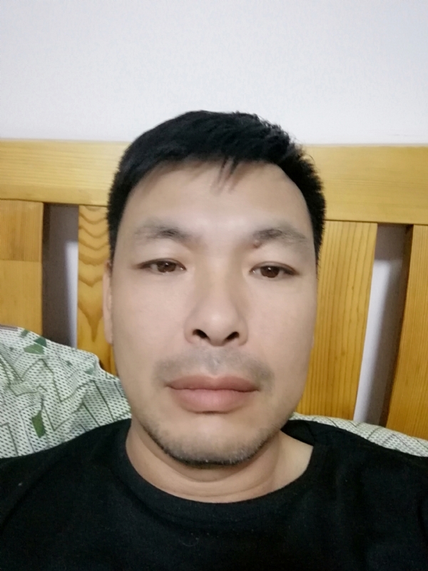 不爱当牛的第一张照片--菏泽相亲服务中心