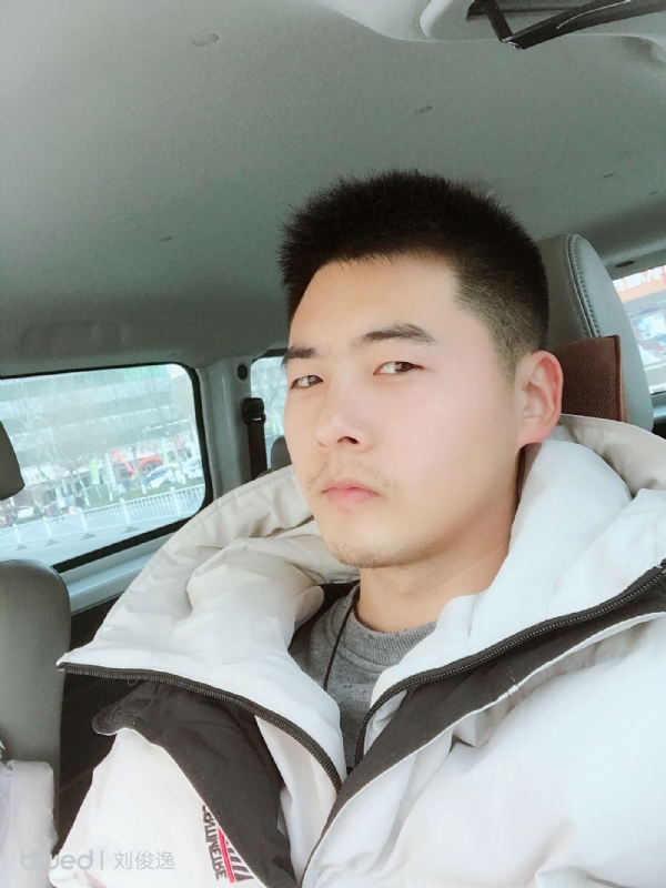 爱尽千帆的第一张照片--菏泽相亲服务中心