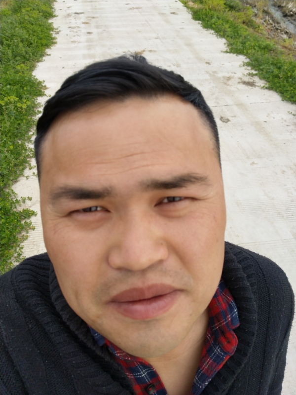 SJ清风徐来的第一张照片--菏泽相亲服务中心