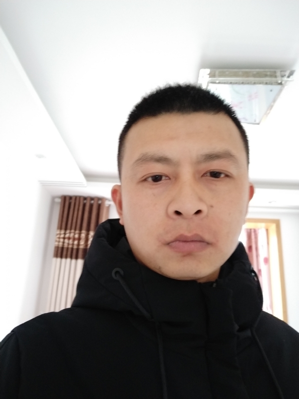 吴伟899的第一张照片--菏泽相亲服务中心
