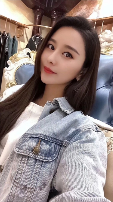 李珊珊的第一张照片--菏泽相亲服务中心