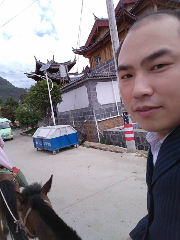 当代军人的第一张照片--菏泽相亲服务中心