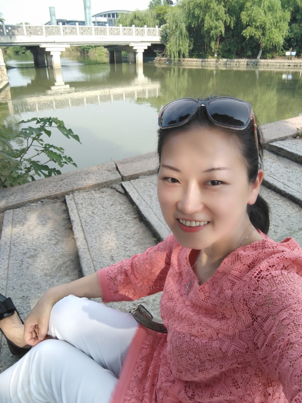 渴慕的第一张照片--菏泽相亲服务中心