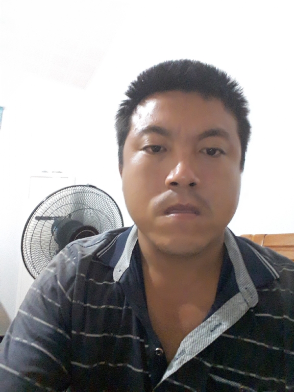 孤独的人的第一张照片--菏泽相亲服务中心