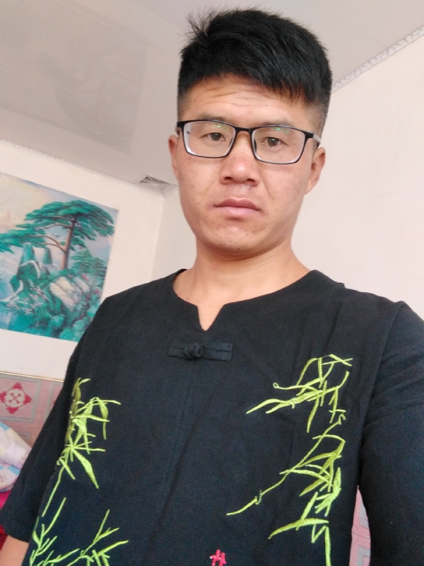 清风的第一张照片--菏泽相亲服务中心