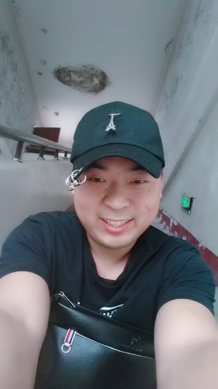 前世今生的爱的第一张照片--菏泽相亲服务中心