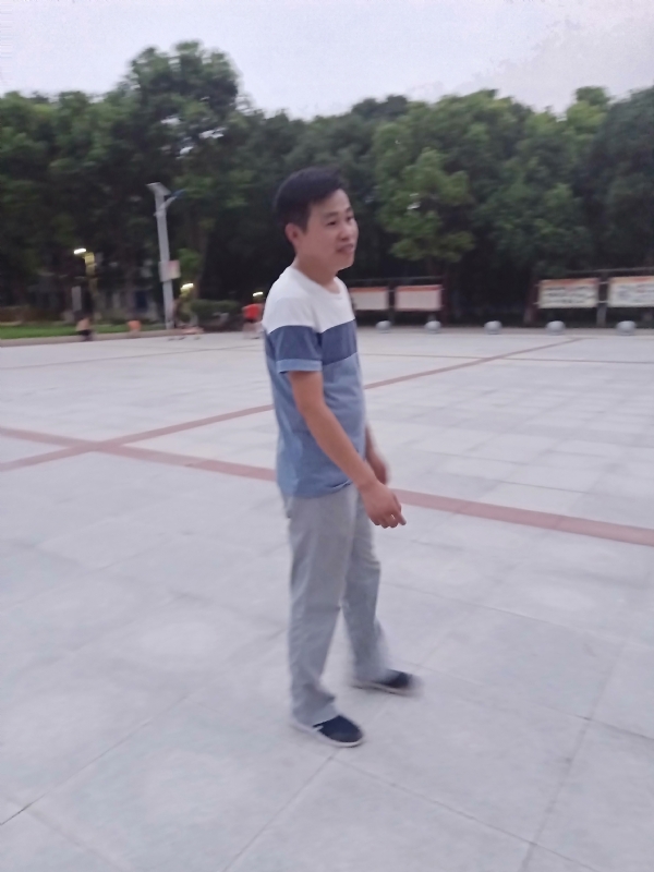一笑的第一张照片--菏泽相亲服务中心
