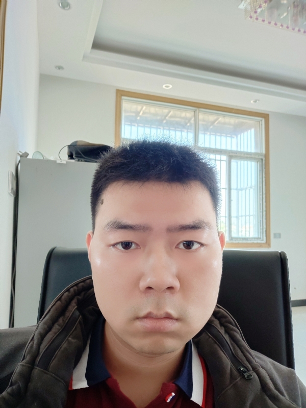 咚咚咚的第一张照片--菏泽相亲服务中心