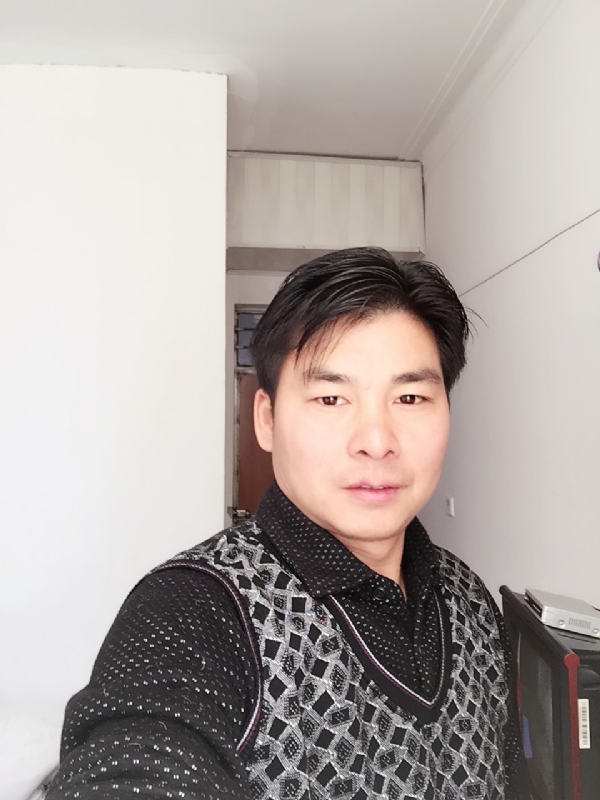 清风的第一张照片--菏泽相亲服务中心