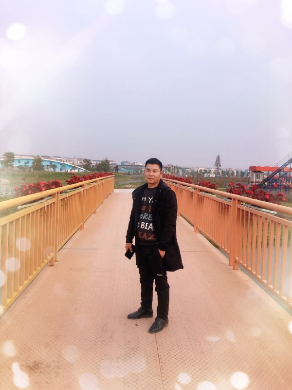 清风的第二张照片--菏泽相亲服务中心