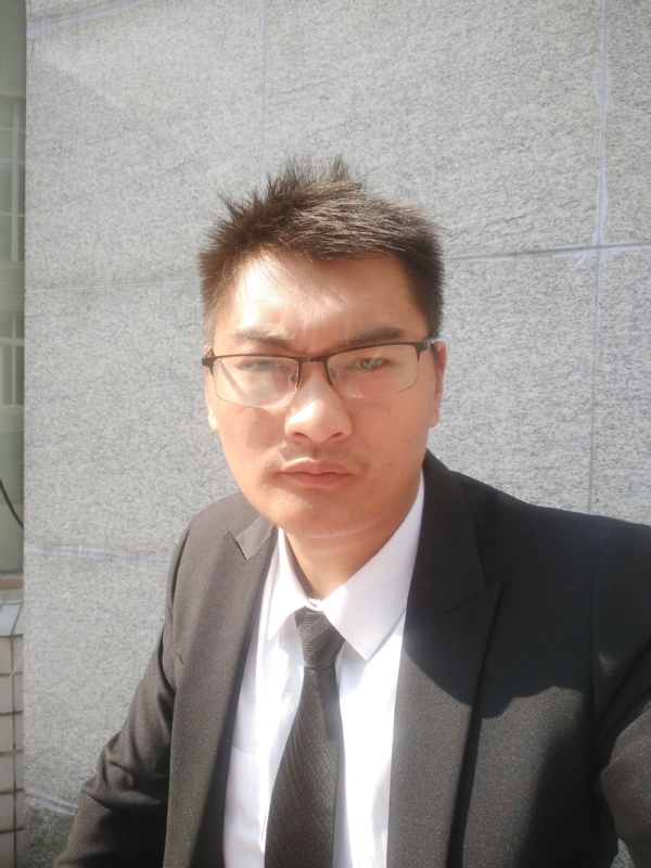 孤独的人的第一张照片--菏泽相亲服务中心