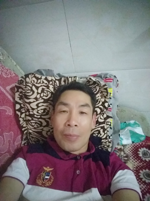 随缘的第一张照片--菏泽相亲服务中心