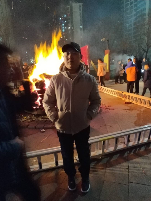 爱情里的俩个人的第二张照片--菏泽相亲服务中心