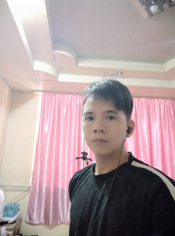 三月天的第一张照片--菏泽相亲服务中心