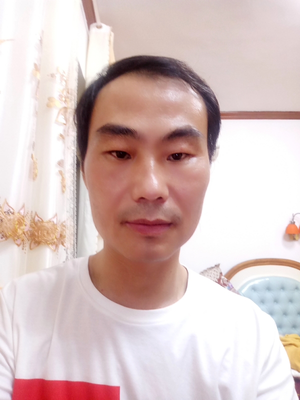 光明的第一张照片--菏泽相亲服务中心