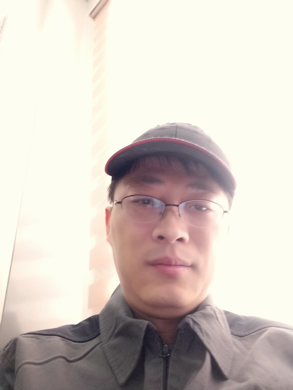 小马哥的第一张照片--菏泽相亲服务中心