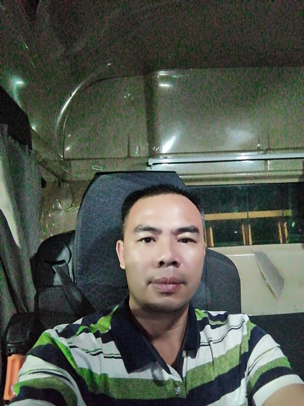 疯一般的爱恋的第一张照片--菏泽相亲服务中心
