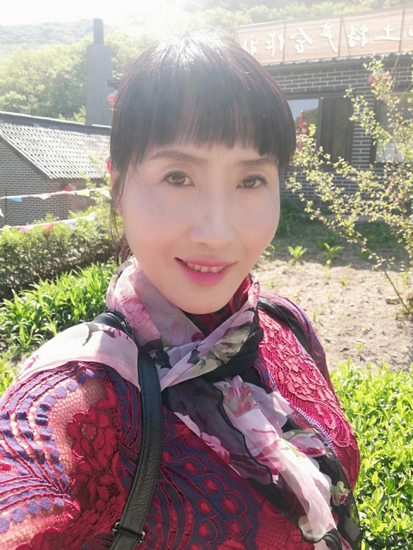 艳阳高照的第一张照片--菏泽相亲服务中心