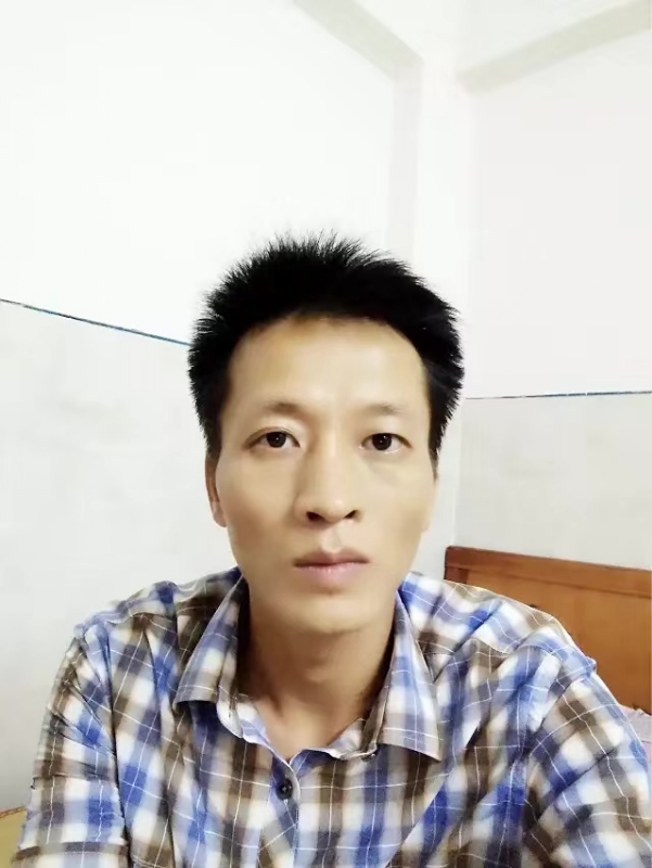 流年未亡的第一张照片--菏泽相亲服务中心