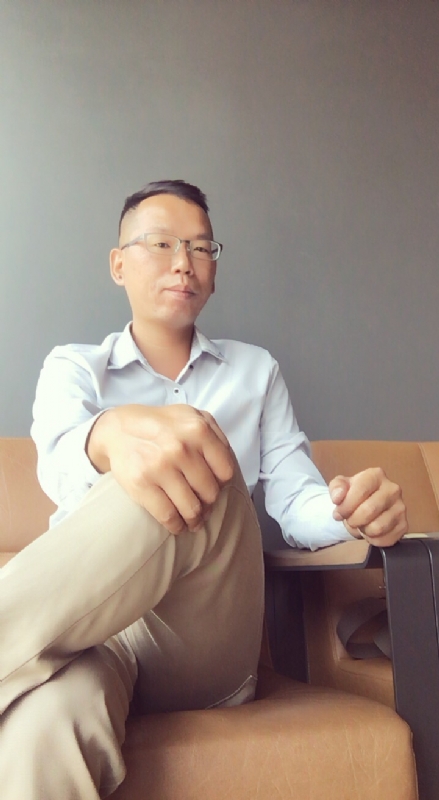 LI的第一张照片--菏泽相亲服务中心