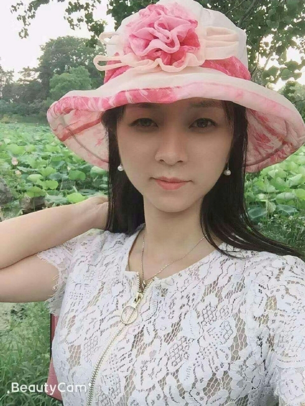 小青菜的第一张照片--菏泽相亲服务中心