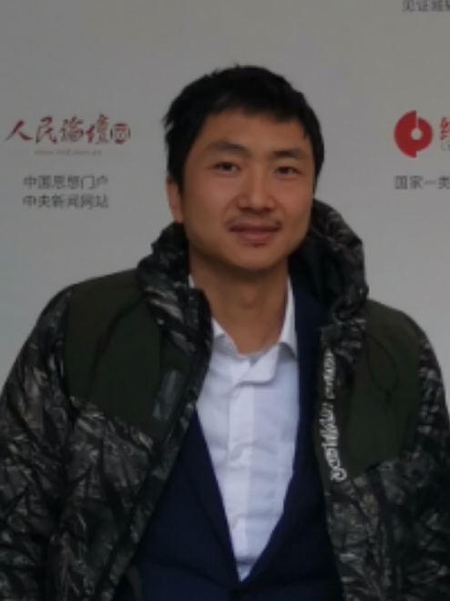 明的第一张照片--菏泽相亲服务中心