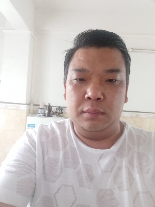 帅帅的第一张照片--菏泽相亲服务中心