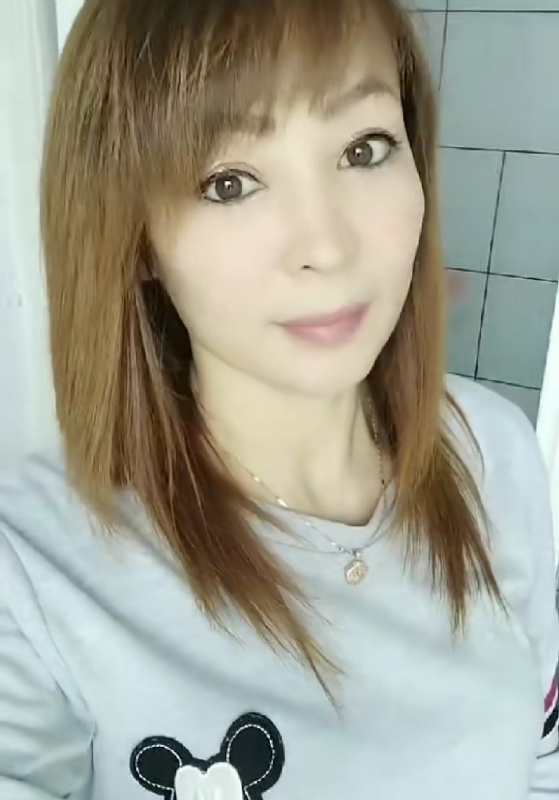魅力白玲的第一张照片--菏泽相亲服务中心