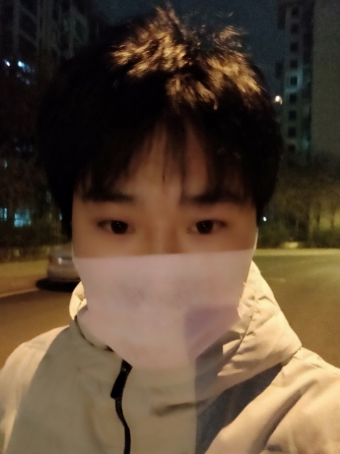 偏丶执的第一张照片--菏泽相亲服务中心