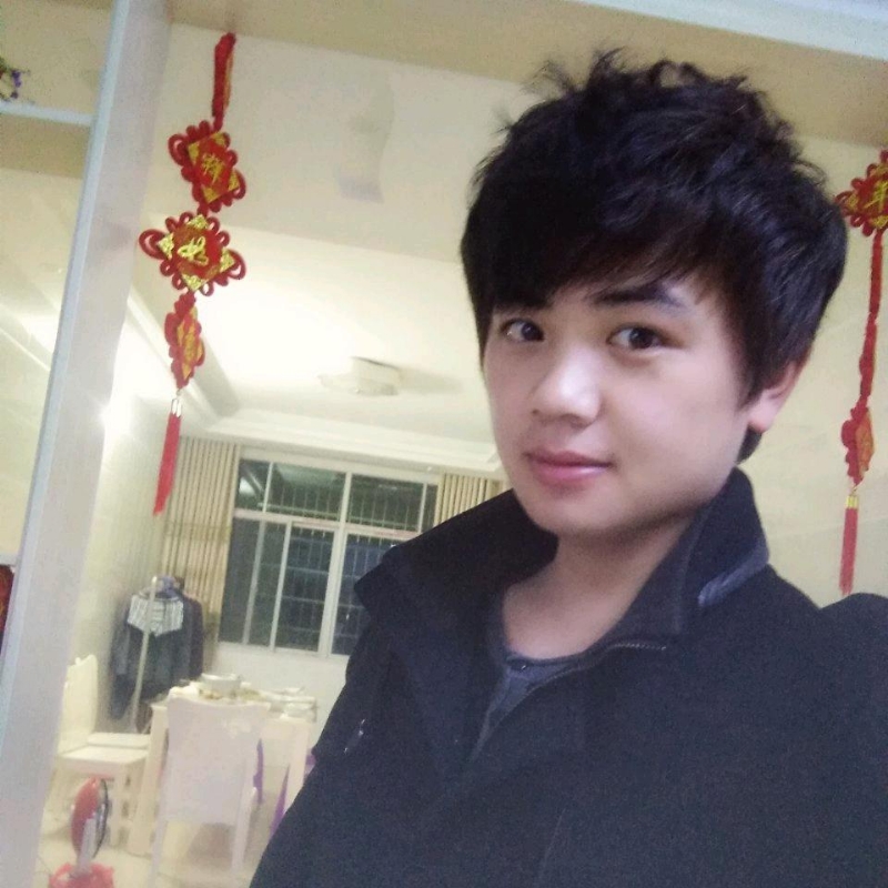凤凰机器人卡卡老师的第一张照片--菏泽相亲服务中心