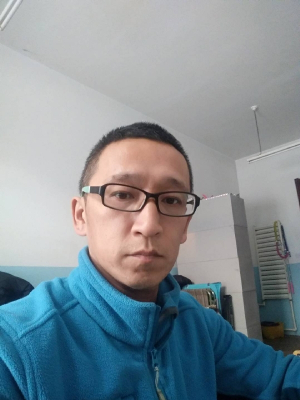晓峰的第三张照片--菏泽相亲服务中心