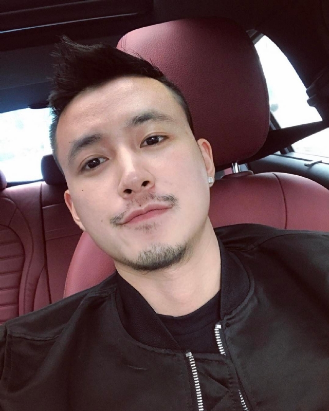 隆刘的第一张照片--菏泽相亲服务中心