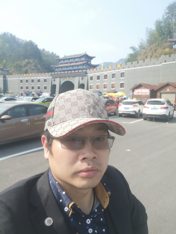 金沧海的第一张照片--菏泽相亲服务中心