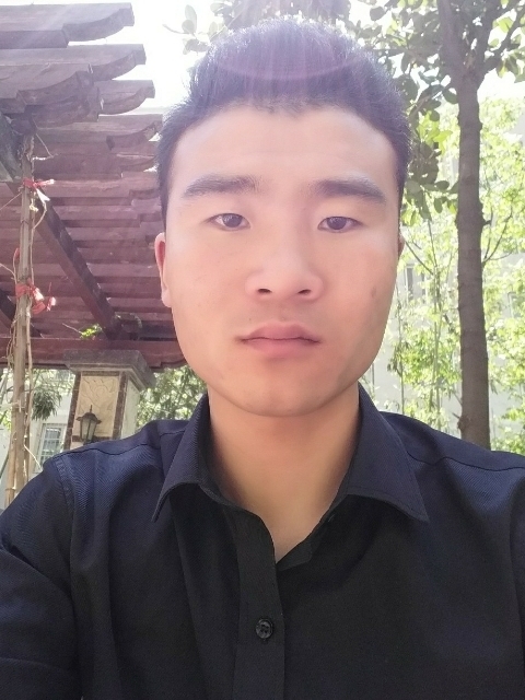 安之若素的第一张照片--菏泽相亲服务中心