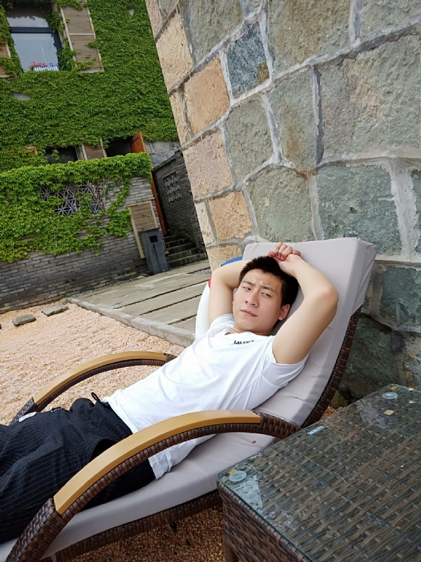 真心寻找另一半的第一张照片--菏泽相亲服务中心