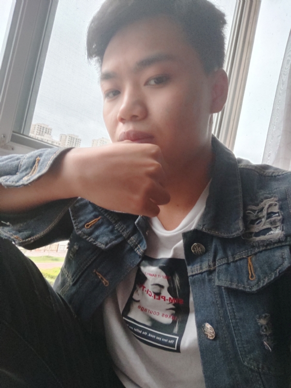 鬼卿的第四张照片--菏泽相亲服务中心