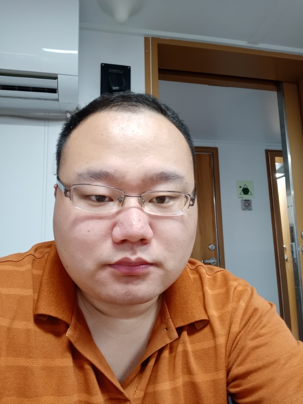 努力爱一次的第一张照片--菏泽相亲服务中心