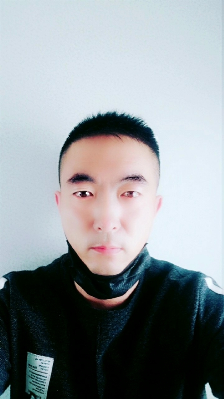 随缘的第一张照片--菏泽相亲服务中心