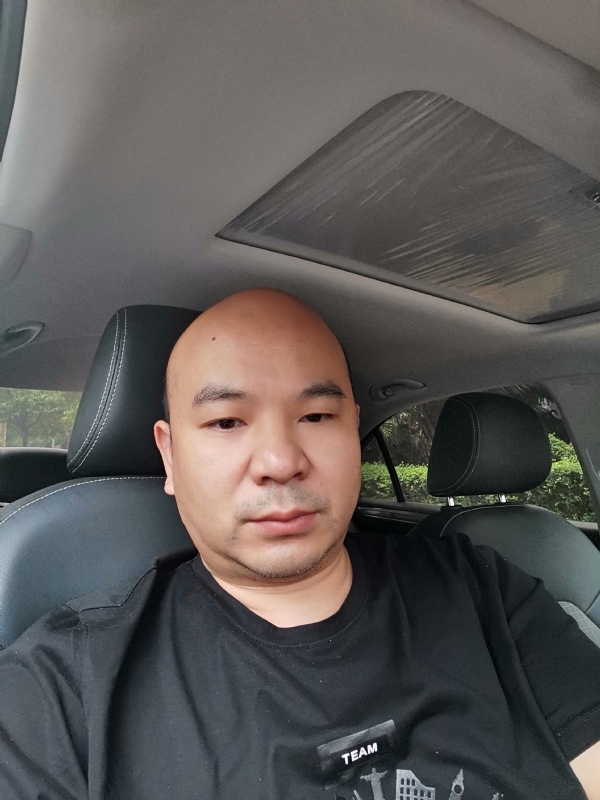 爷们已经老了的第一张照片--菏泽相亲服务中心