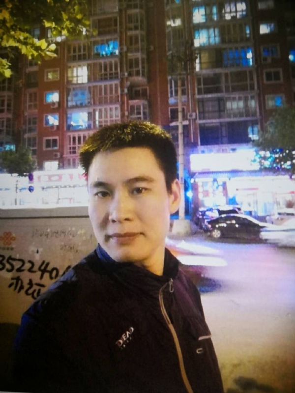 阳光灿烂的第三张照片--菏泽相亲服务中心