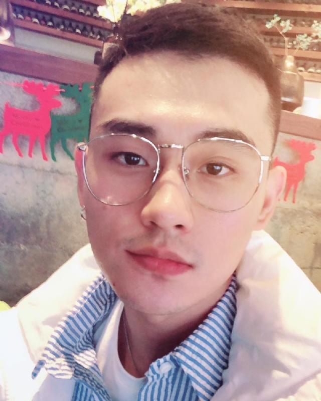 胡强很孤单的第一张照片--菏泽相亲服务中心