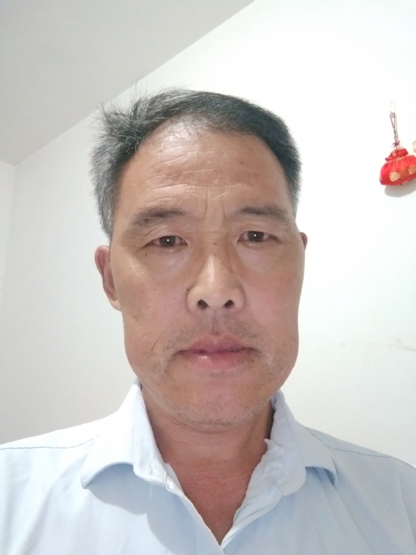 邹学辉的第三张照片--菏泽相亲服务中心